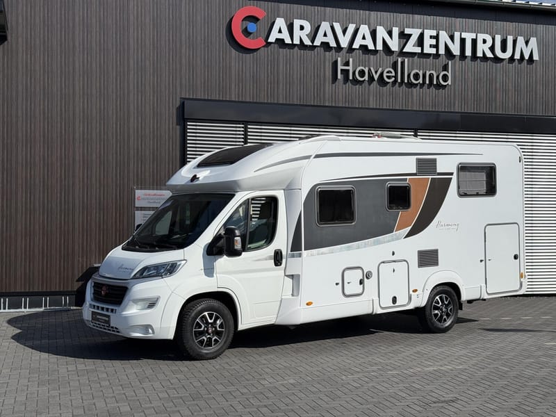 Bürstner Lyseo Harmony Line 690 - Bild 1